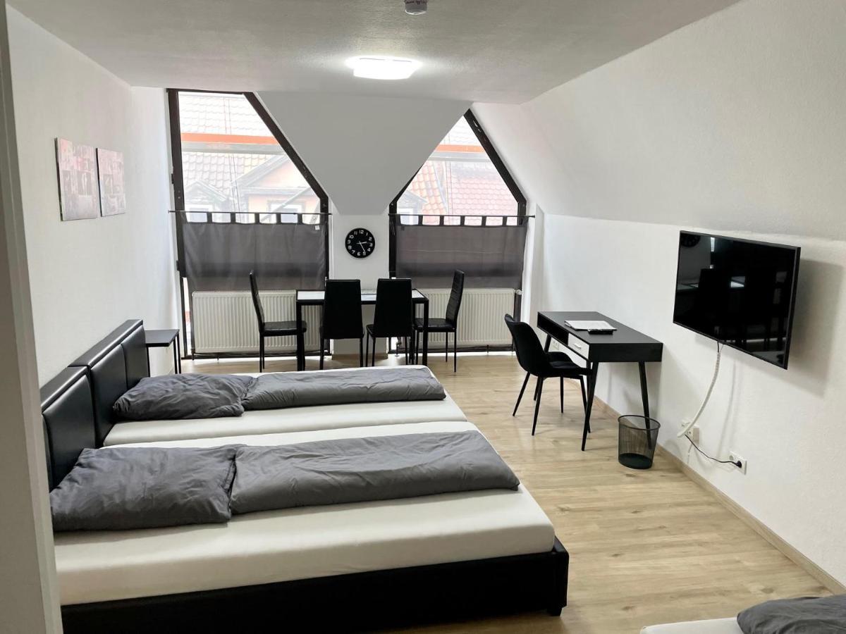 Ferienwohnung Khorsandi Zwei Coburgo Exterior foto