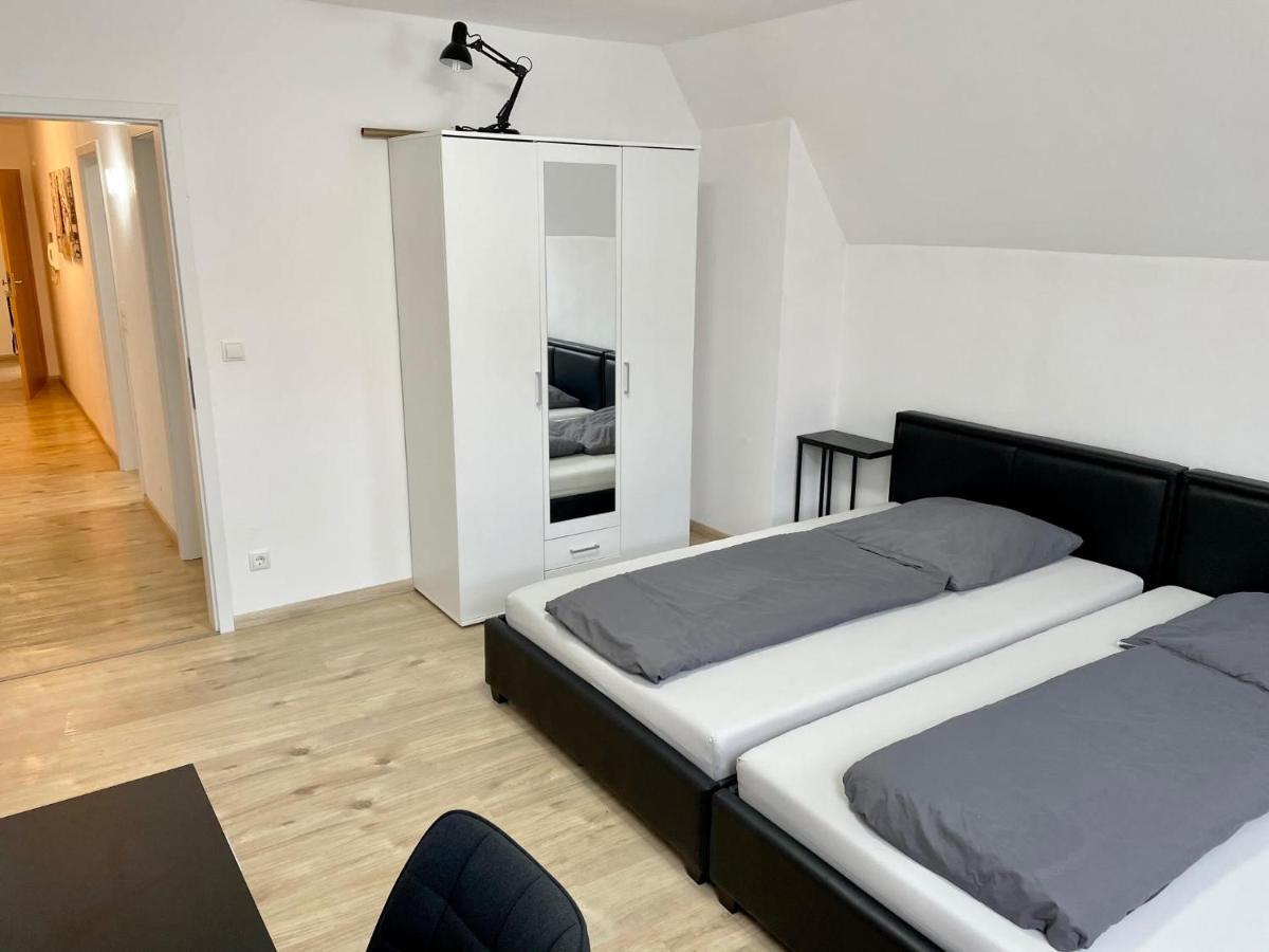 Ferienwohnung Khorsandi Zwei Coburgo Exterior foto